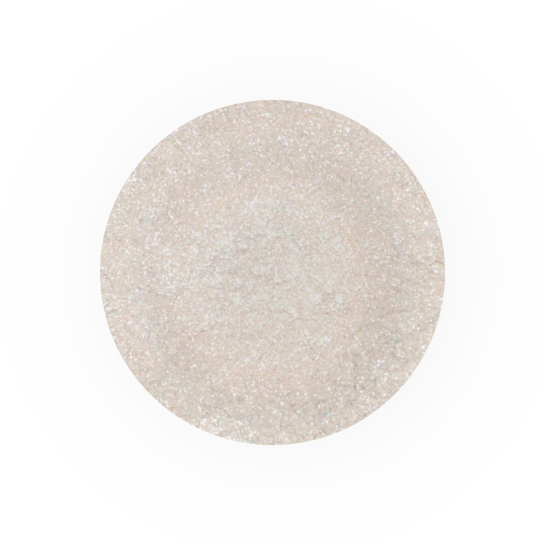 Silver pearlescent pigment